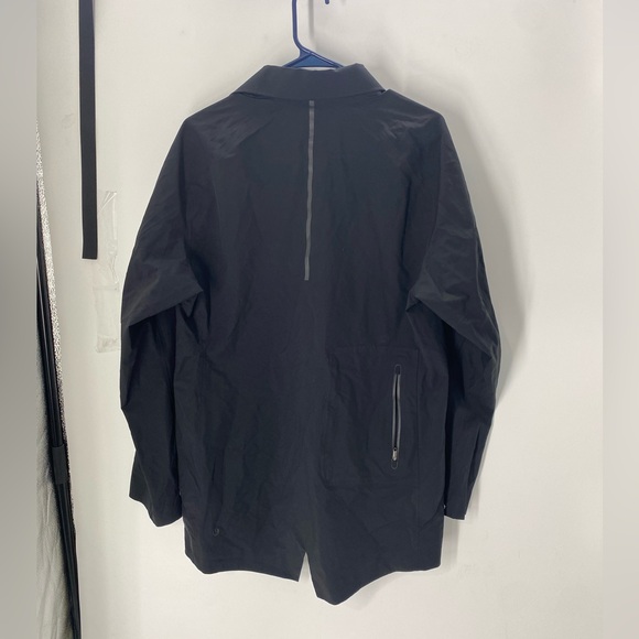 Lululemon Men’s Return of the Mac Black Rain City Parka Jacket Sz M - Picture 3 of 6